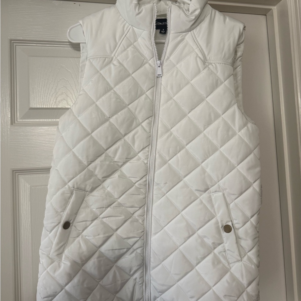 White Quilted Women's Vest
